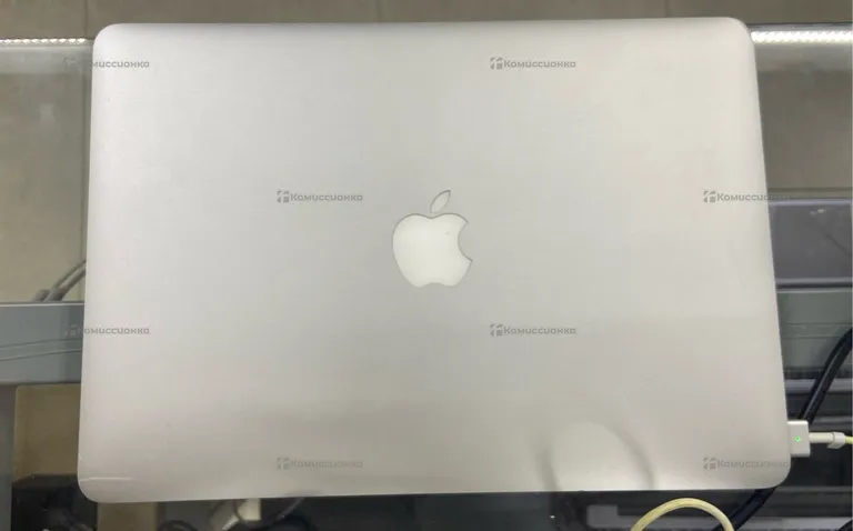 Ноутбук MacBook Air 13-inch Early 2015