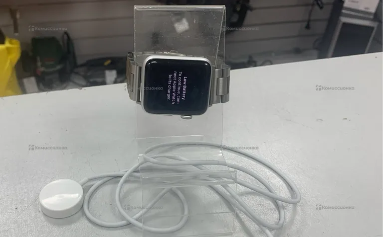 Часы Apple Watch Series 3 42mm