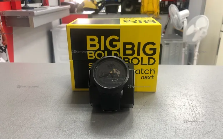 Часы  SWATCH Big Bold SB03B100