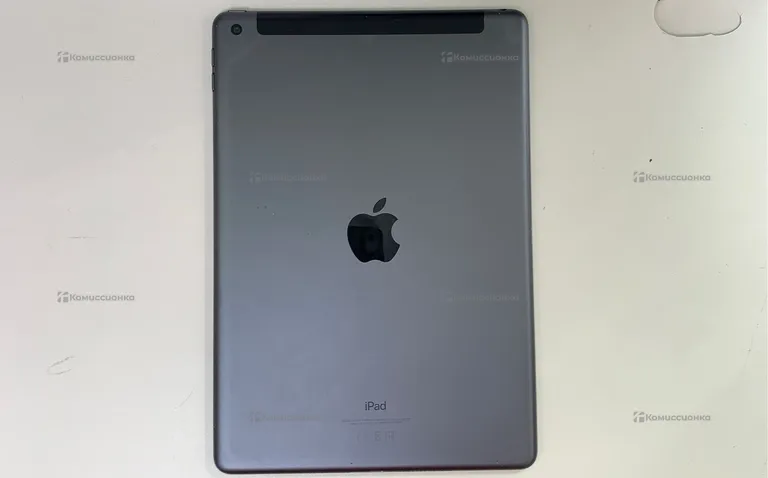 Планшет Apple iPad (7-го поколения) 128Gb