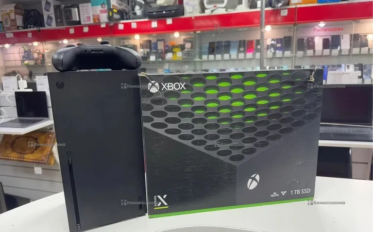 Приставка Xbox Series X 1 TB