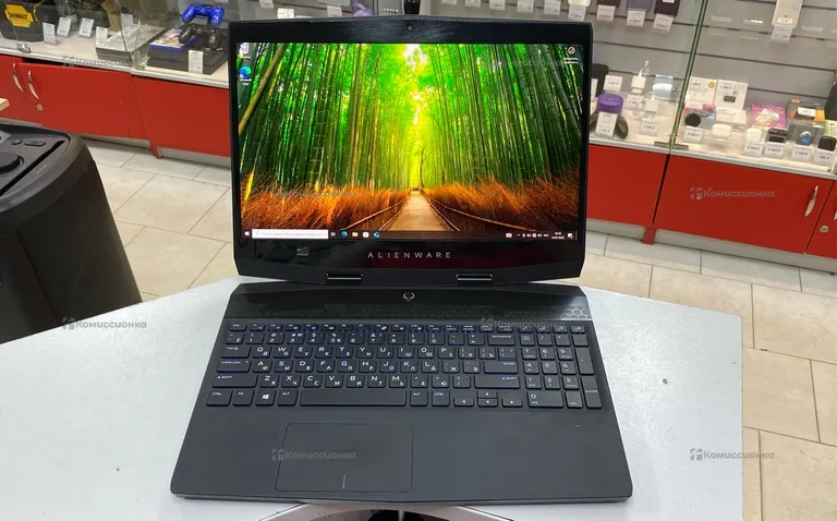 Ноутбук  ALIENWARE M15