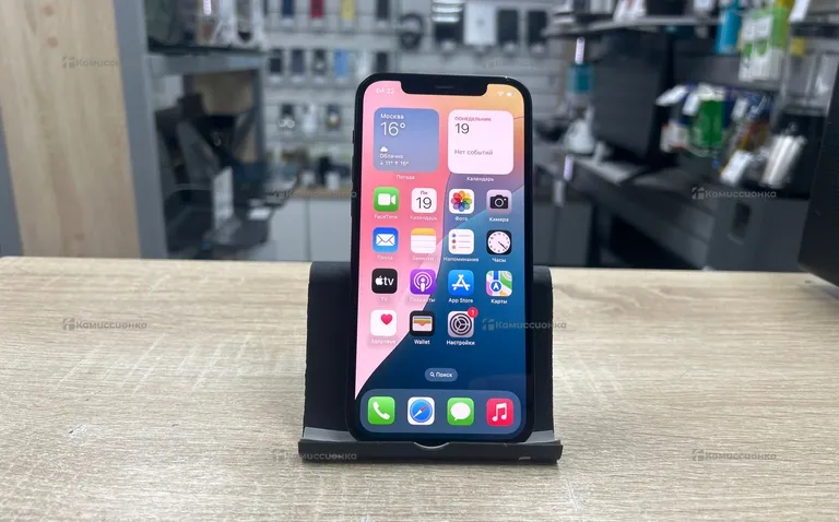 Apple iPhone 12 64 ГБ