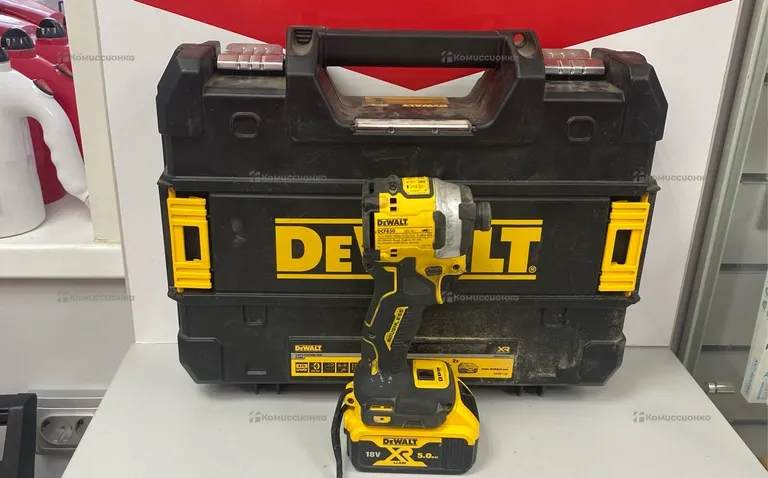 Винтоверт Dewalt DCF850 type1