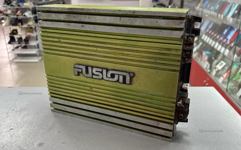Усилитель  Fusion fe-402