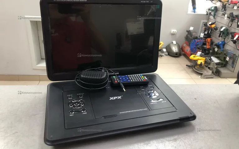 Портативный DVD-плеер XPX EA-1769L