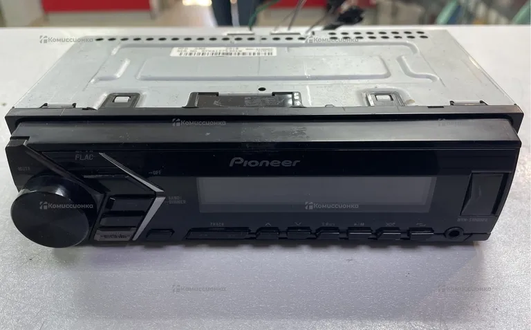 Автомагнитола  Pioneer S100UBG