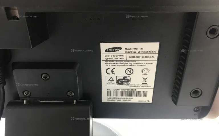 Монитор Samsung SyncMaster 931BF