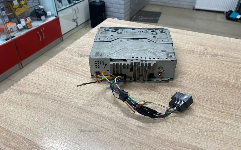 Автомагнитола  pioneer Deh-1800ubg