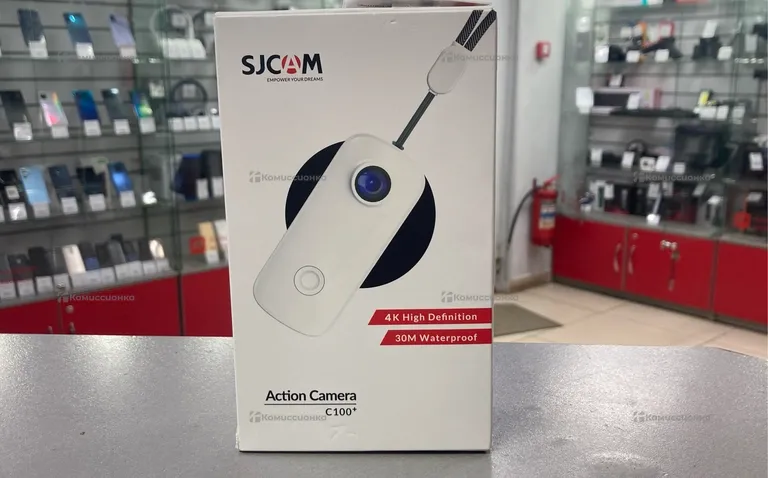 Экшен камера Sjcam c100*