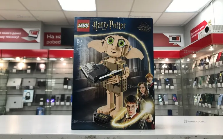 Lego 76421