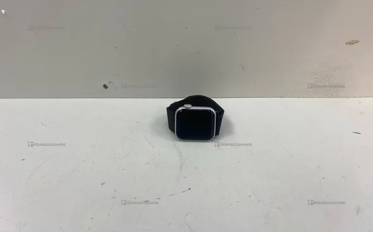 Часы Appel Watch SE 2 40mm