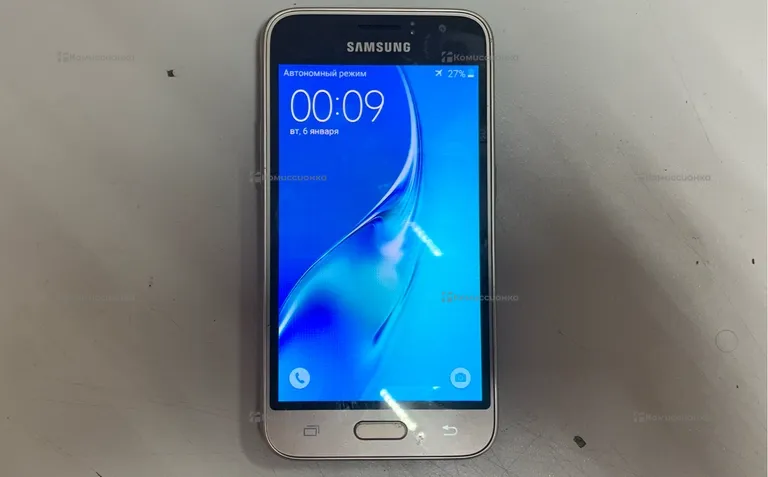 Samsung Galaxy J1 SM-J120F