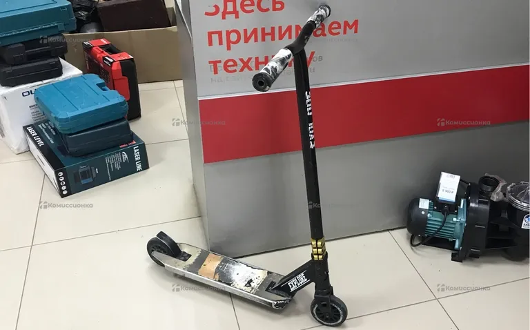 Трюковой самокат explore