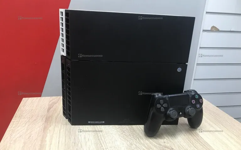 Приставка PS4 Fat 500