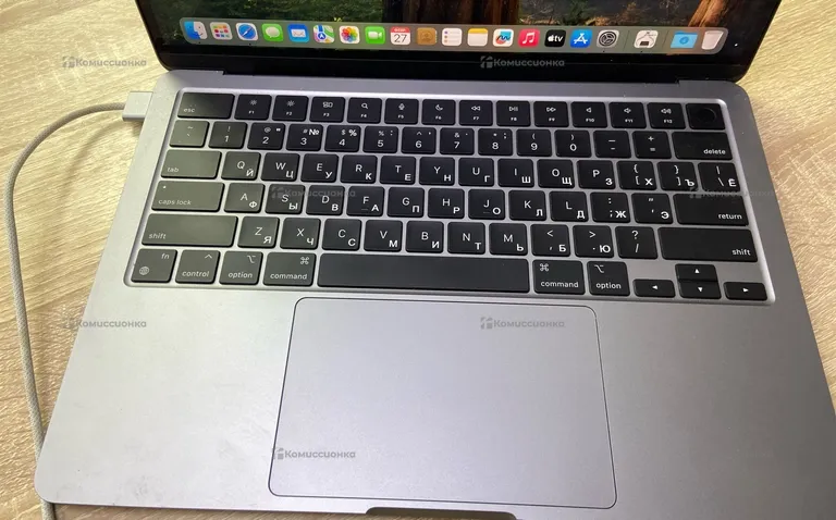 Ноутбук  MACBOOK AIR M2 13 (2022)