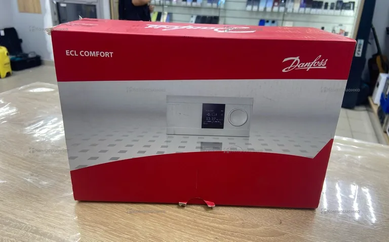 Электронный регулятор температуры Danfoss ECL 310