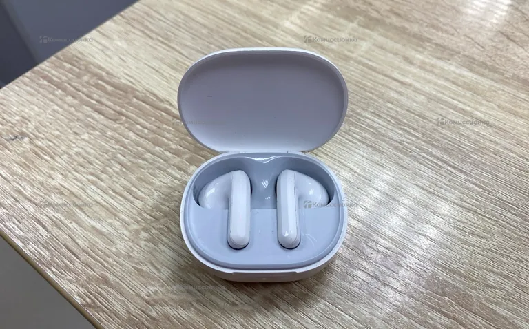 Наушники  белые
