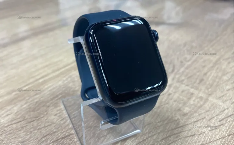 Часы Apple Watch SE Gen2 44mm