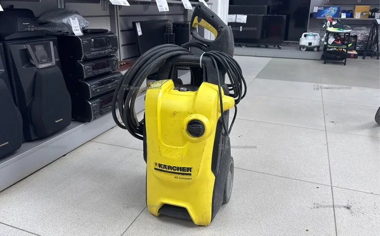 Мойка Karcher K5 Compact