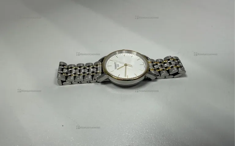 Часы Tissot Everytime Small T109210