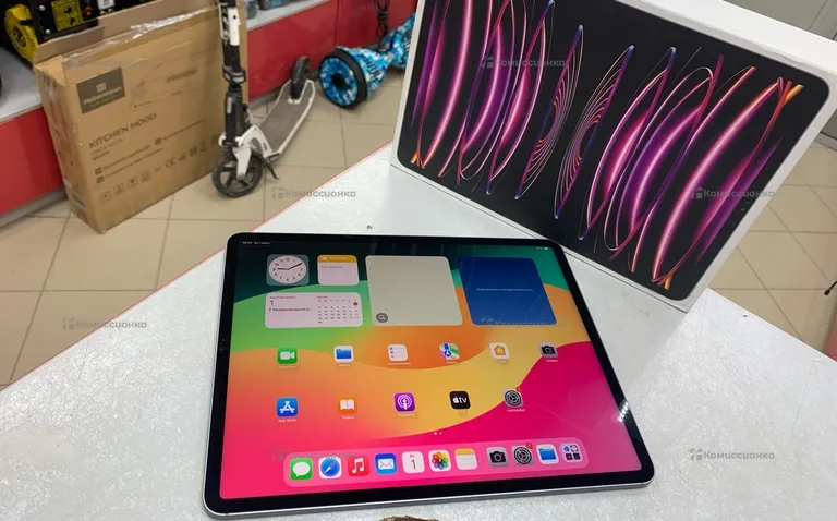 Планшет Apple IPad Pro 12.9-inch (6th Generation)
