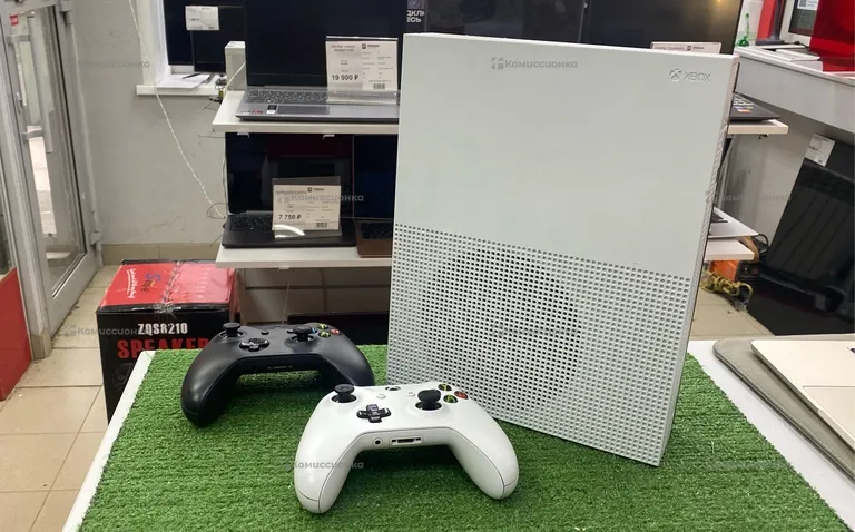 Приставка Xbox One S 512 GB