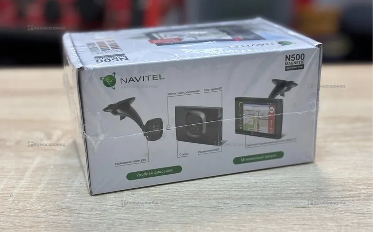 Навигатор Navitel N500 Magnetic