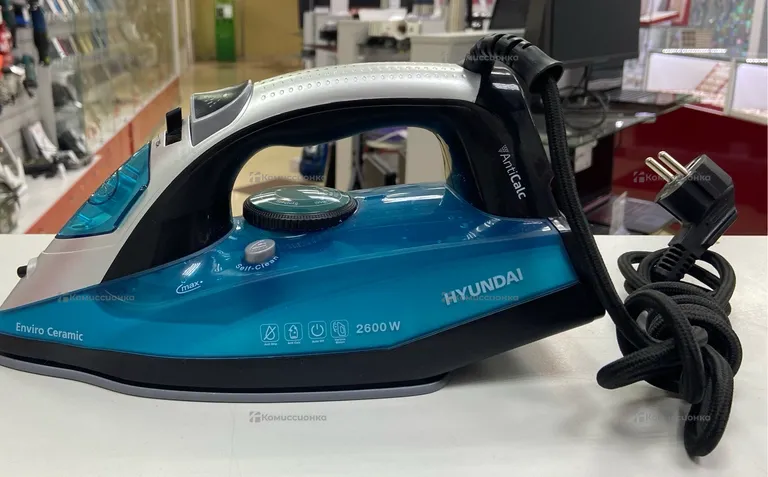 Утюг Hyundai