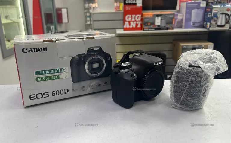 Фотоаппарат Canon eos 600D