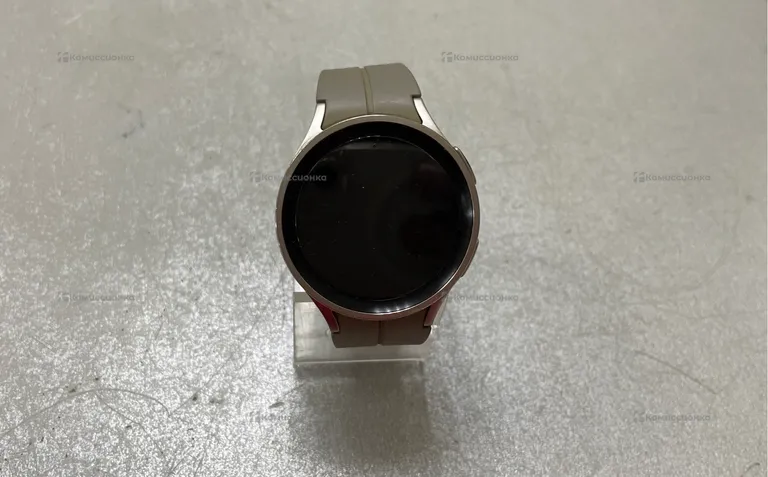 Часы  Samsung Galaxy watch 5 pro