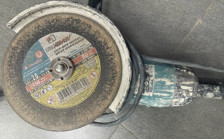 УШМ Makita 9069