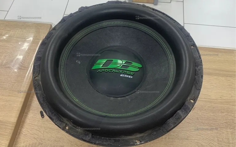 Сабвуфер  Apocalypse DB250