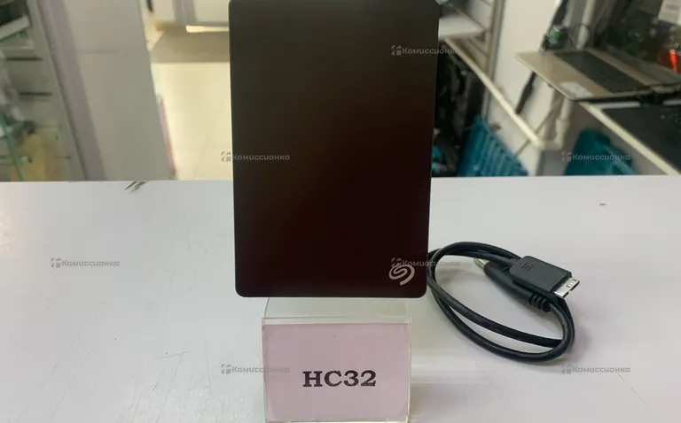 Внешний жесткий диск 1TB