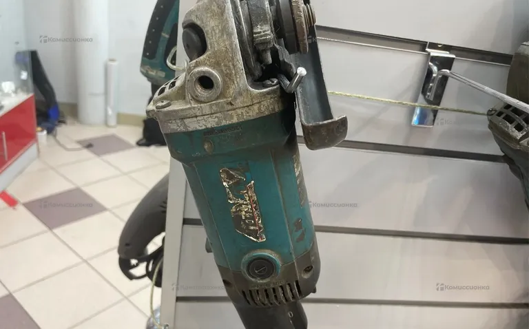 УШМ makita 9016B