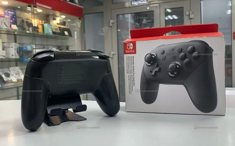 Nintendo Геймпад Nintendo Switch Pro
