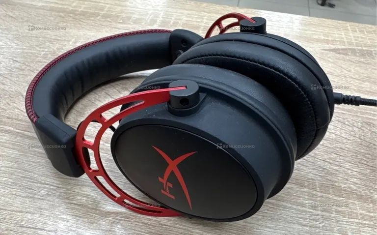 Наушники HyperX