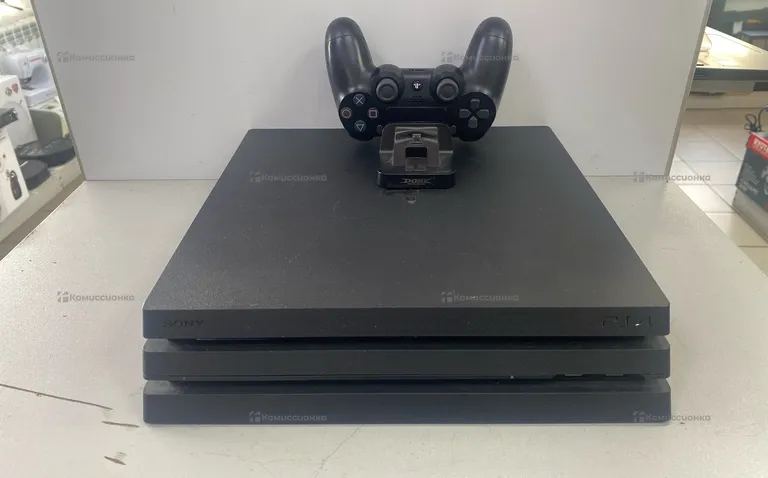 Приставка PlayStation 4 Pro 1Tb