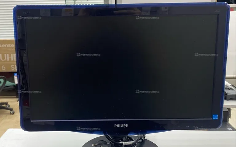 Монитор Philips 197e3l