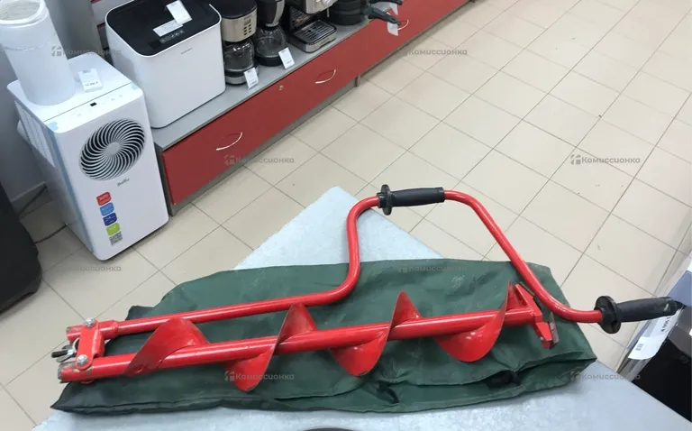 Ледоруб ручной