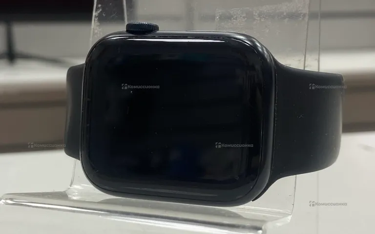 Часы  Apple Watch series 8