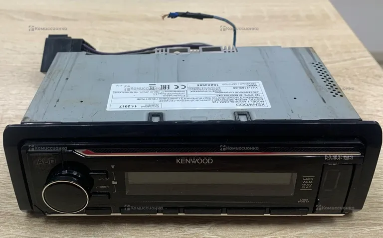 Автомагнитола  kenwood Kmm 124