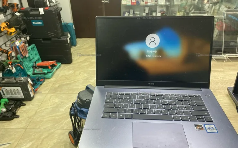 Ноутбук  Huawei