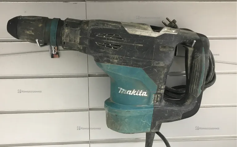 Перфоратор Makita HR4003C