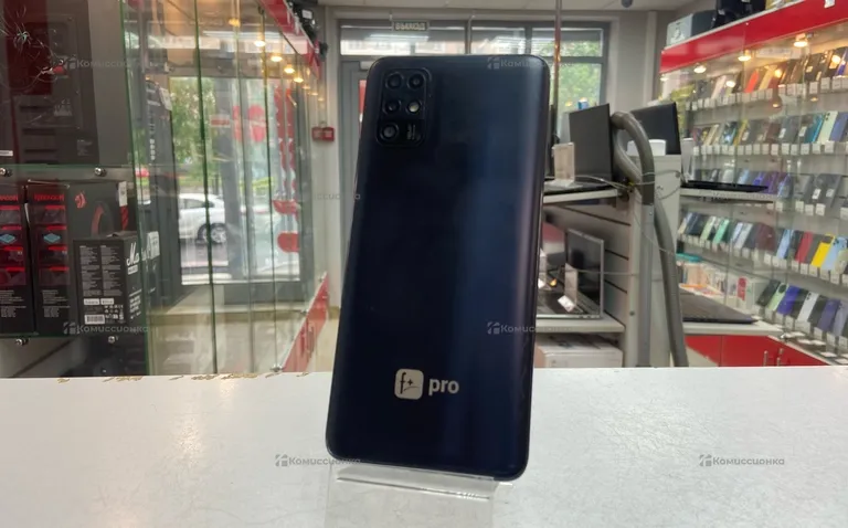 Fly P670