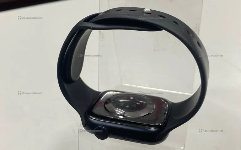 Часы  Apple Watch series 8