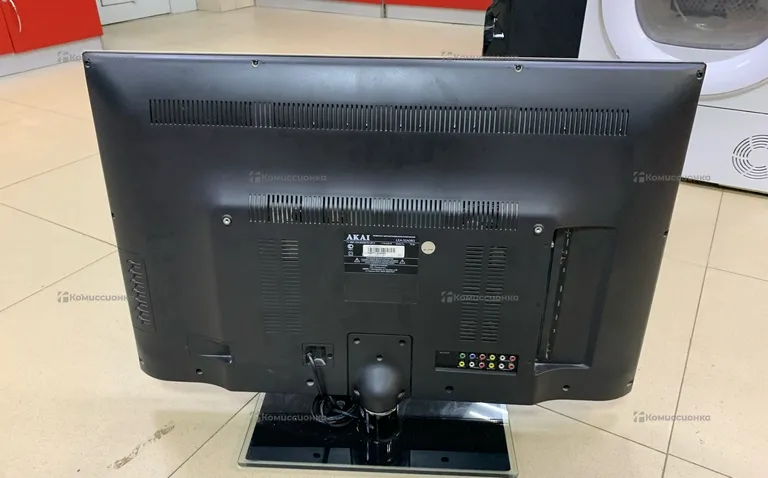 Телевизор Akai LEA-32A08G