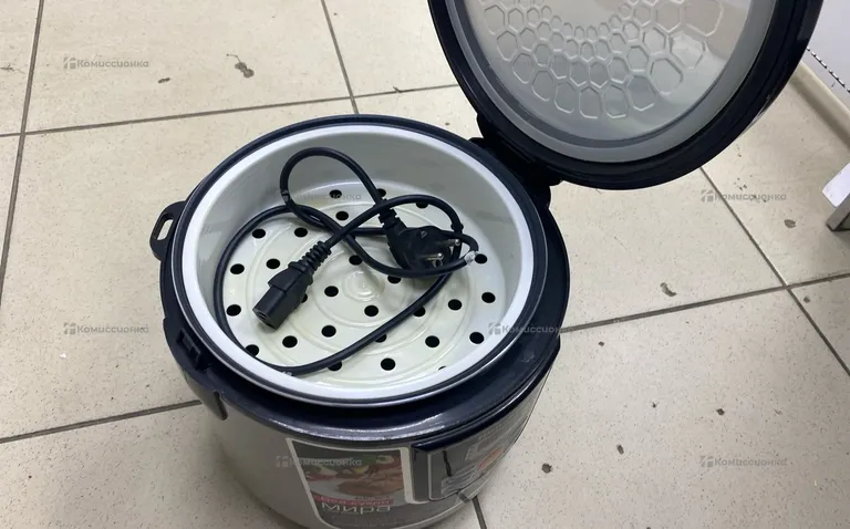 Мультиварка  Redmond rmc-m21