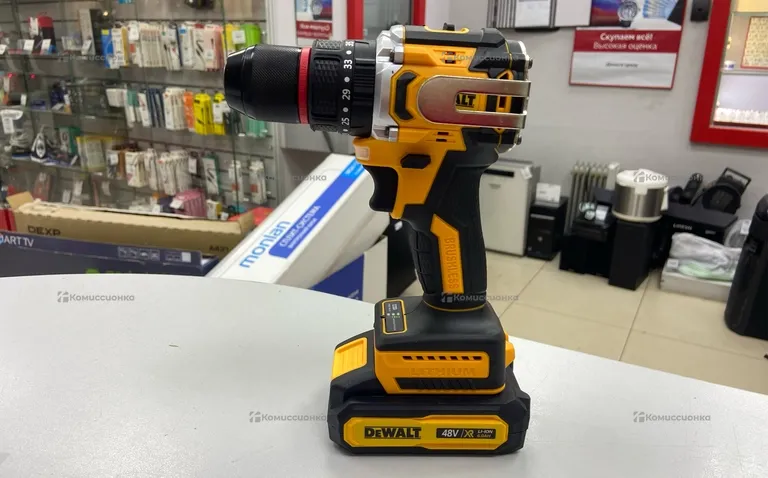 шуруповерт б/щ DeWalt реплика