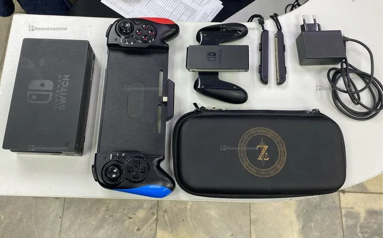 Приставка  Nintendo switch (прошитая)